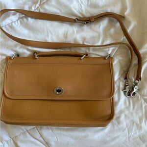 Vintage Coach purse. Great condition but could use a good cleaning and condition